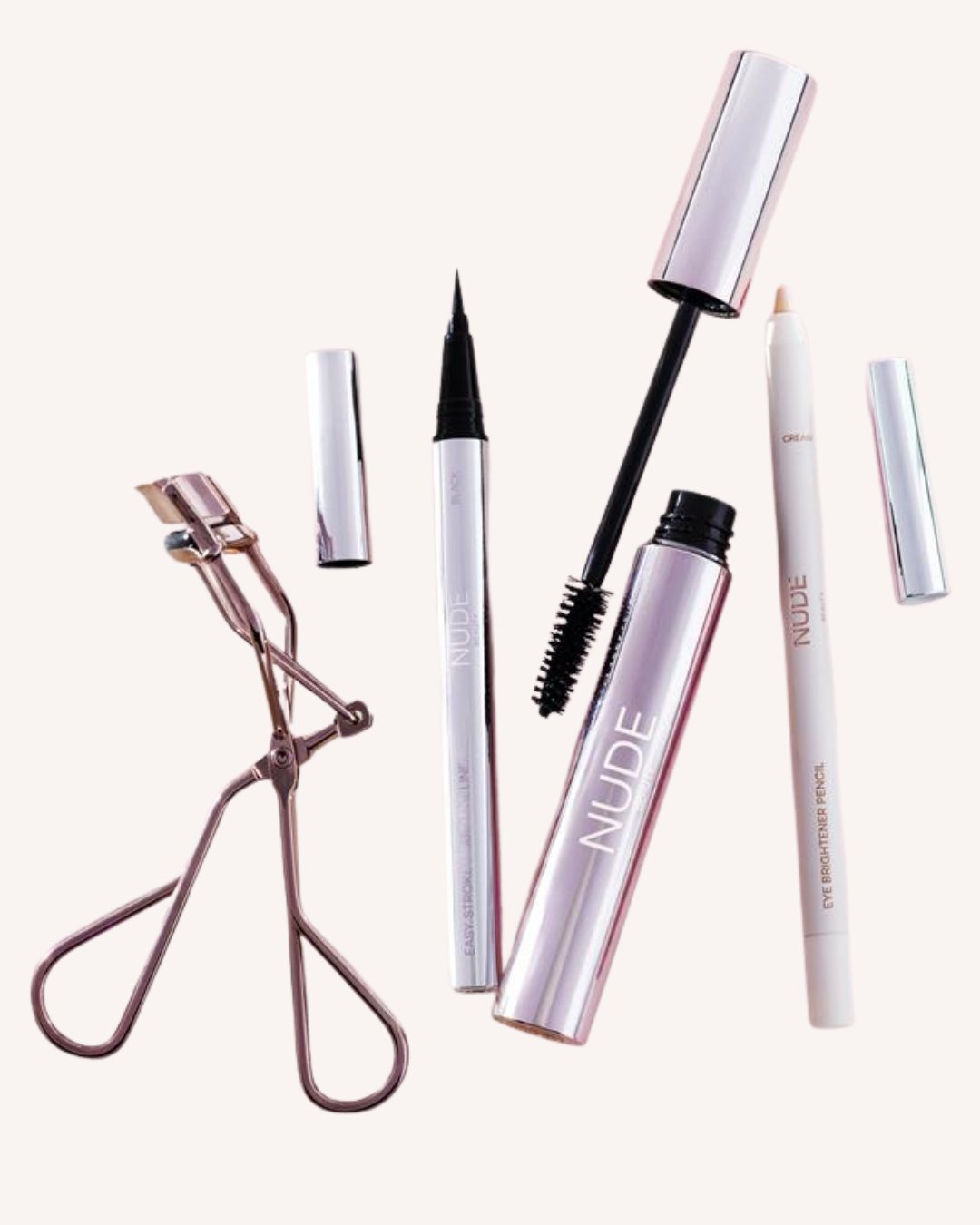 Easy Stroke Eye Liner – Nude Beauty lett applikasjon