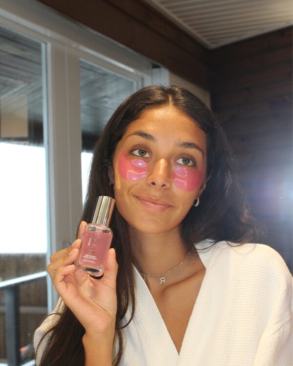 Nude Beauty Hydrating Serum 30 ml – daglig hudpleie