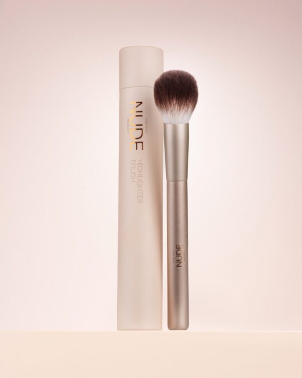Highlighter Brush – Nude Beauty for glow og highlight