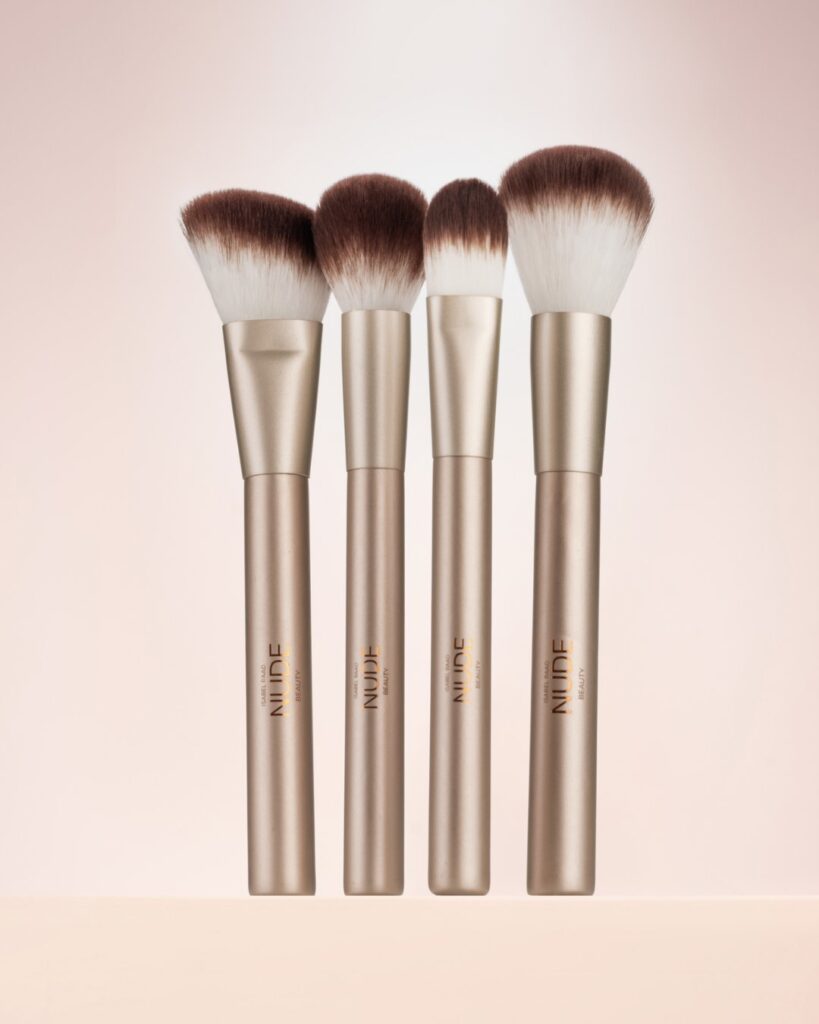 Highlighter Brush – Nude Beauty sminkeverktøy