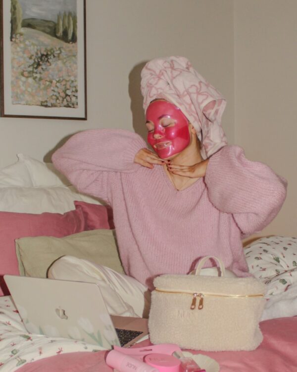 Nude Beauty Heavenly Pink Hydrogel Mask – ansiktsmaske med hydrogel