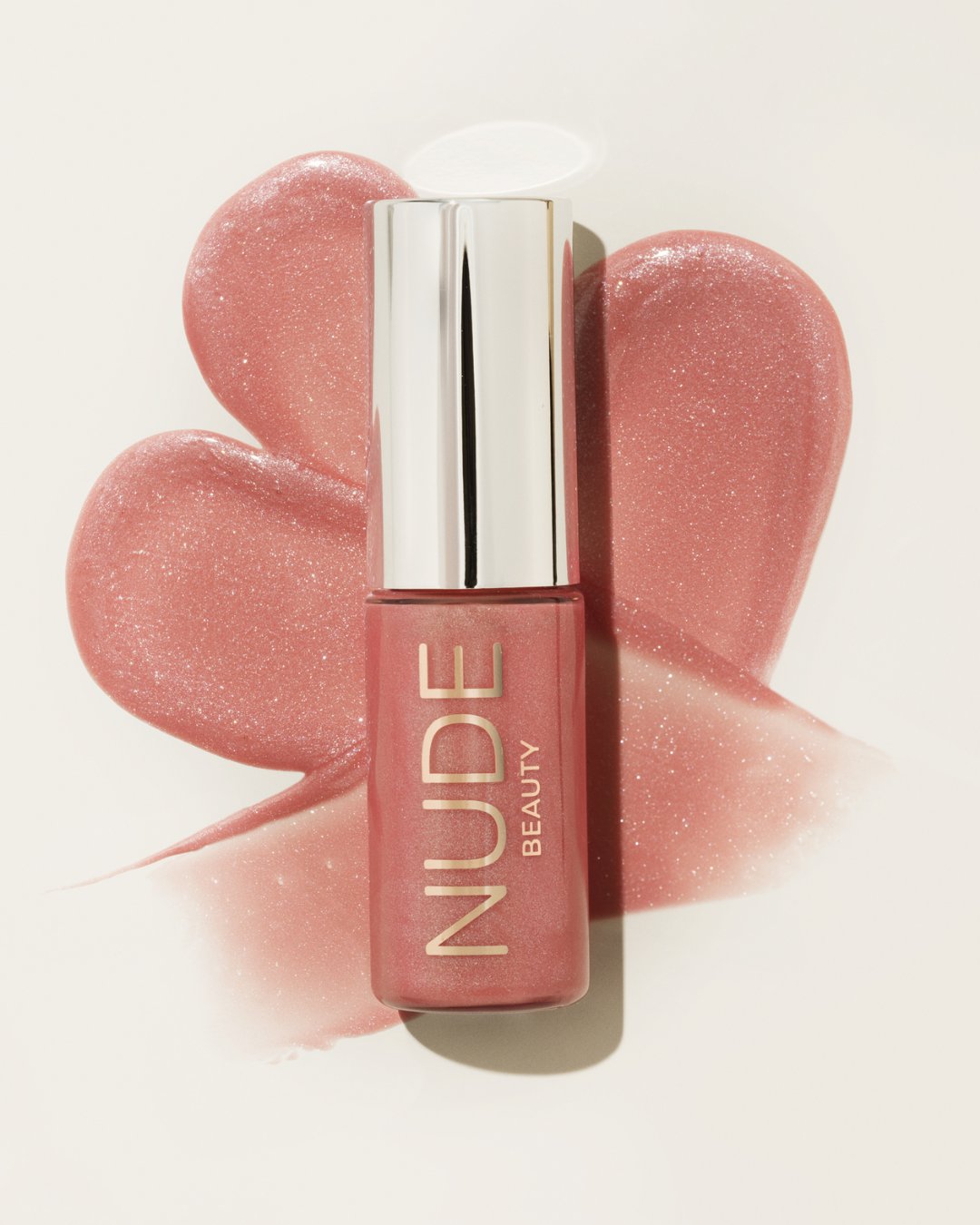 Nude Beauty Lipgloss Queen – dyp rød nyanse med skinn