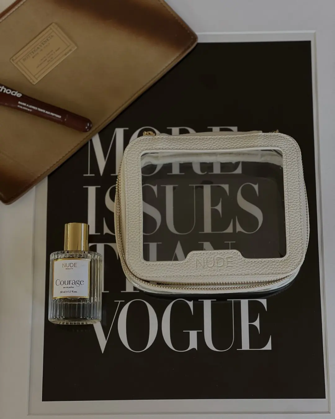 Nude Beauty Travel Bag Beige Small – gjennomsiktig toalettmappe