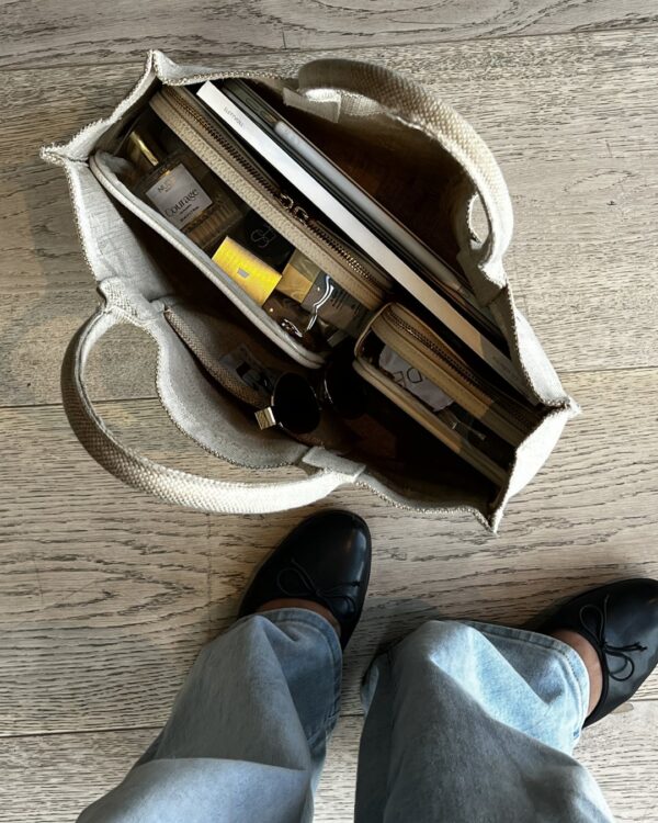 Travel Bag – Nude Beauty small variant