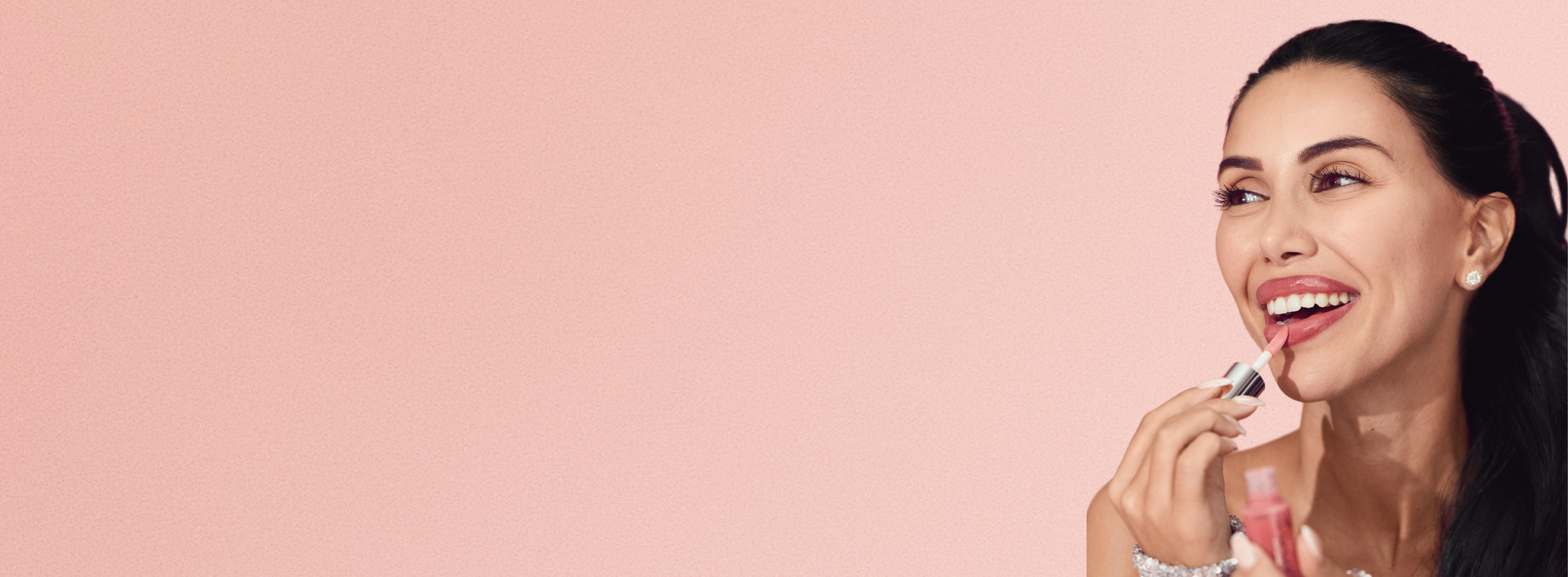 nude beauty sminke lepper hero banner