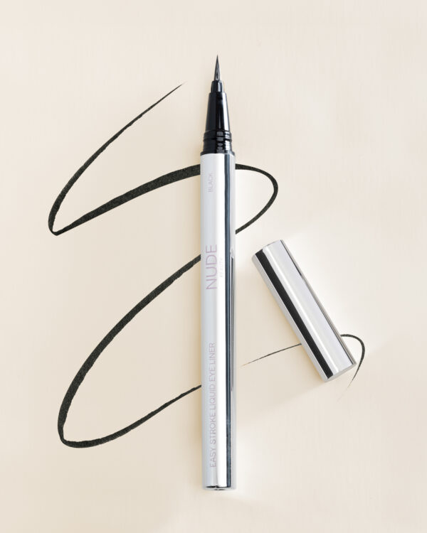 Easy Stroke Liquid Eye Liner